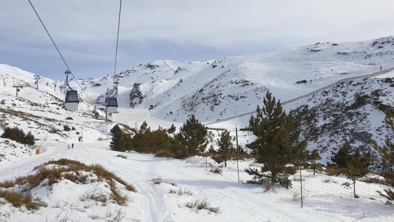 Estudio Mariposa Sierra Nevada Eksteriør bilde